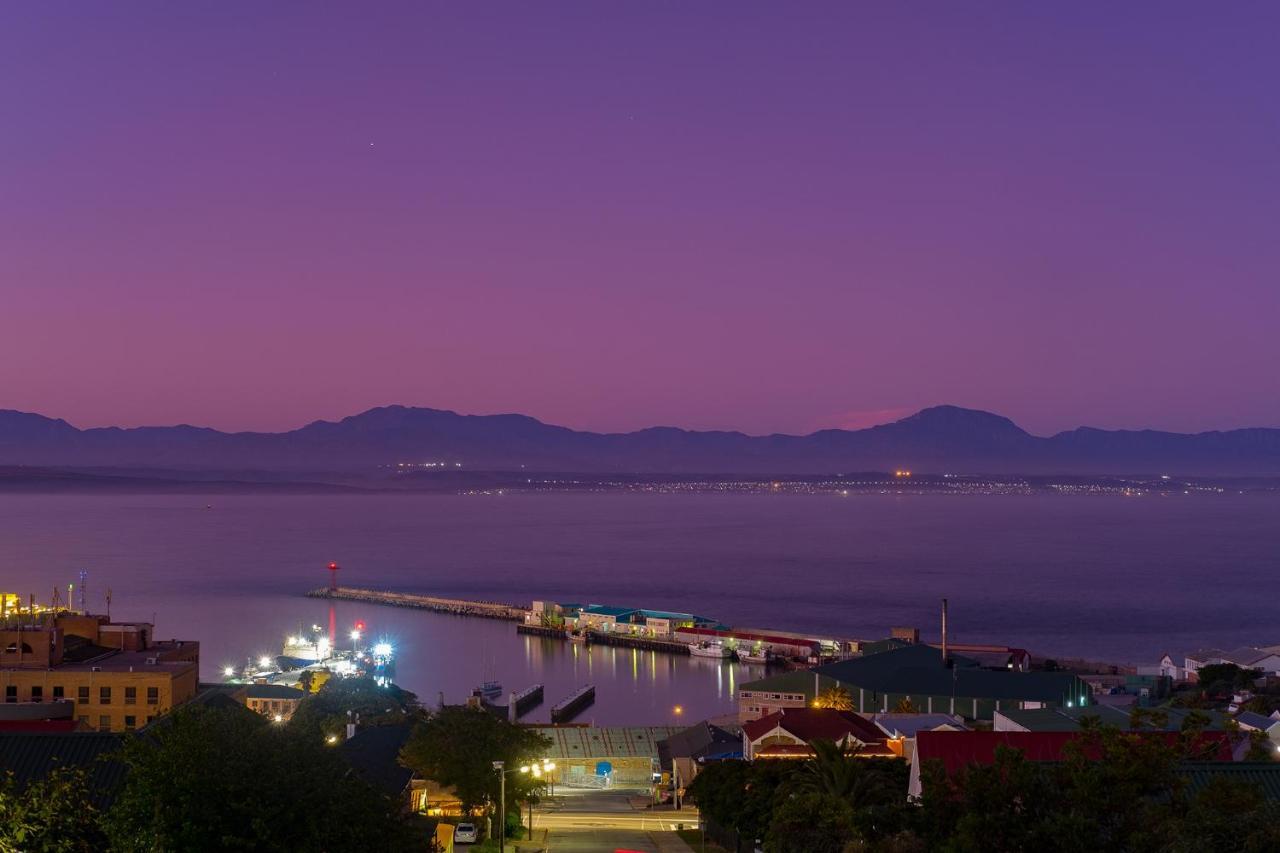 Sundowner Loft Apartamento Mossel Bay Exterior foto